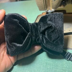 Elegant Black Velvet Bow Tie